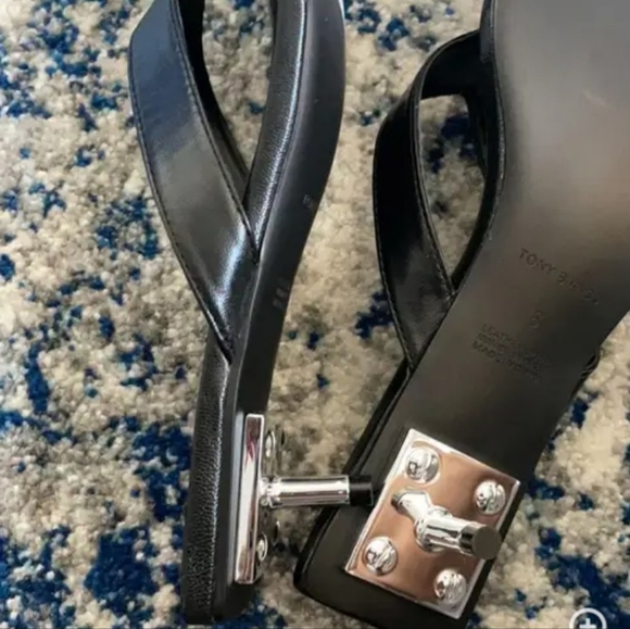 Tony Bianco Cobra  sandals (chocolate or black) - Picture 6 of 6